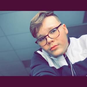 Meet your Posher, James